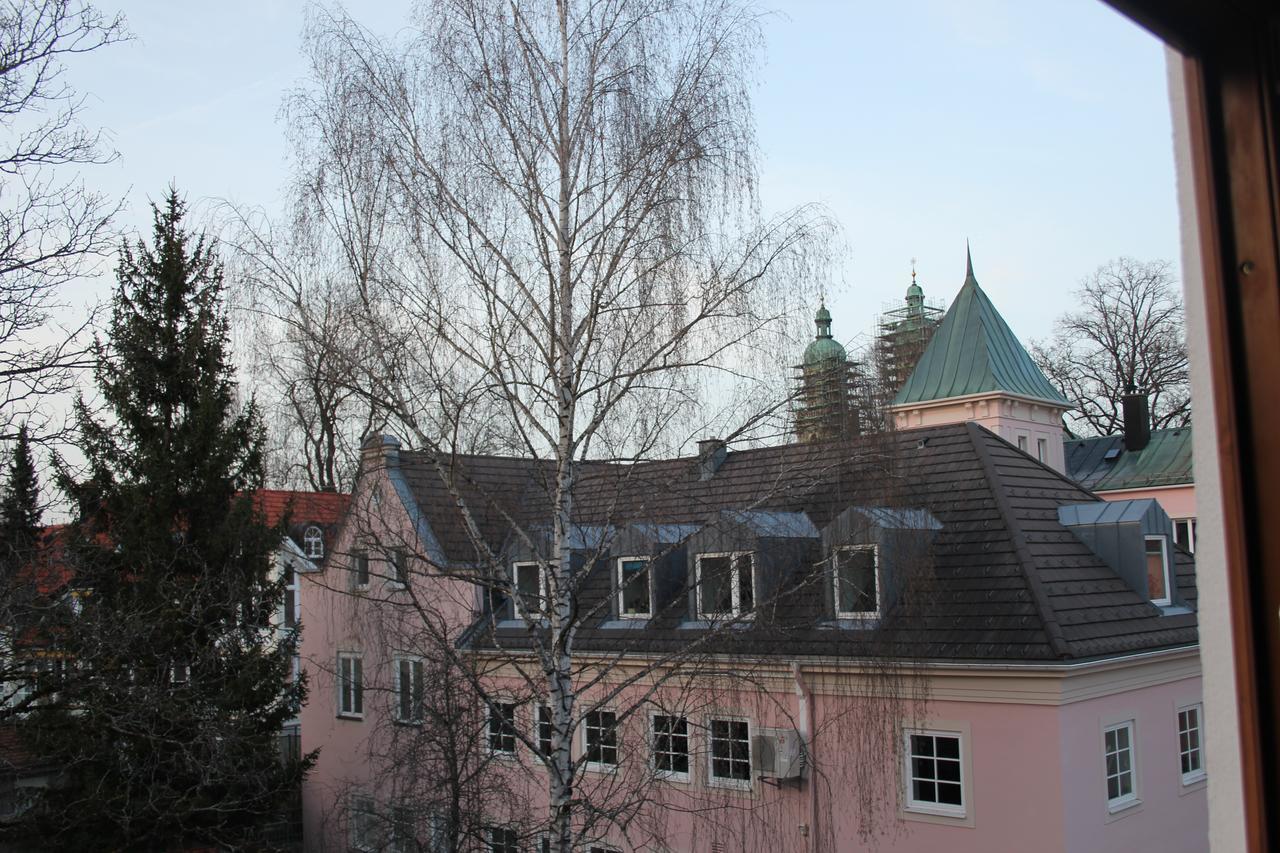 Gastehaus Chaplin Hotel Kempten Luaran gambar